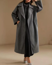 Dames Modieuze Elegante Lange Grijze Wollen Look Jas | Bluma