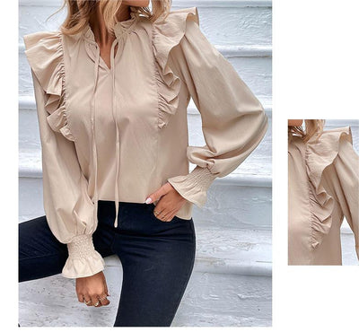 Dames Stijlvolle Romantische Beige Blouse met Ruches | Hella