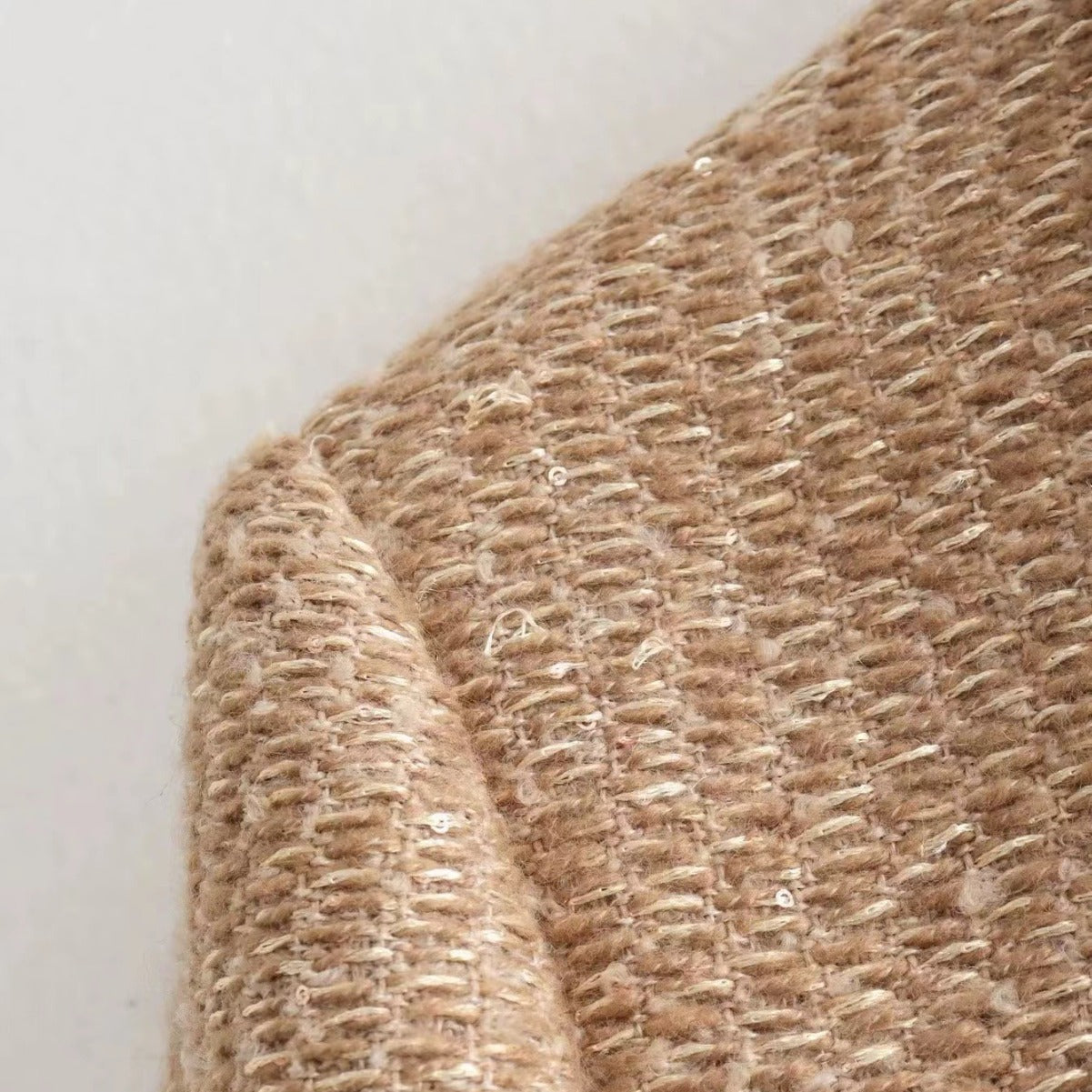 Dames Stijlvolle Trendy Parijs Style Boucle Jas met Gouden Knopen en Zakken | Balencia