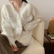 Dames Modieuze Trendy Parijs Style fluffy Vest met Parelknopen | Romee