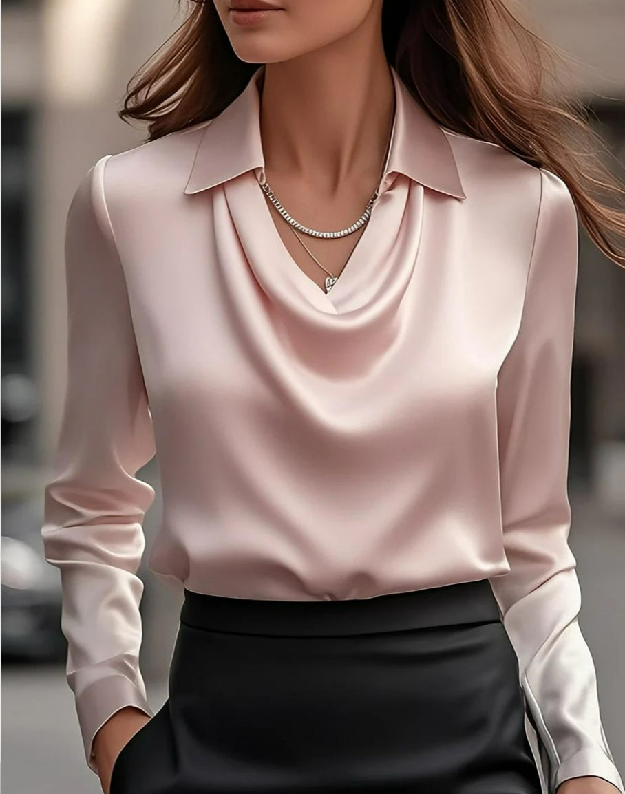 Dames Stijlvolle Trendy Satijnen Look Blouse met Waterval Hals | Hogan