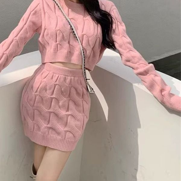 Dames Trendy Stijlvolle Tweedelige Gebreide Set met Structuur Rok en Trui | Dania