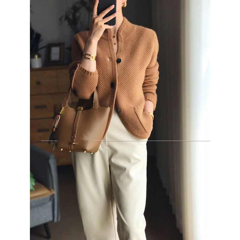 Dames Stijlvolle Luxe Gebreide Wol Look Vest met Chinese Kraag | Ranoa