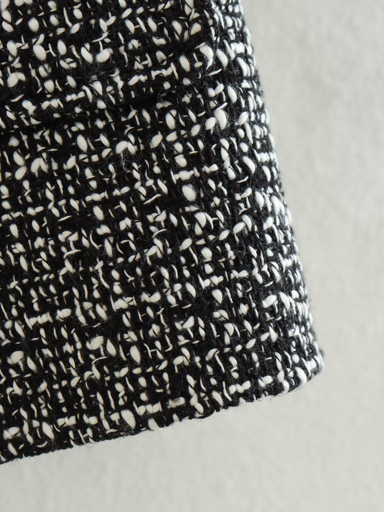 Dames Bouclé Jas met Gouden Knopen | Bessie