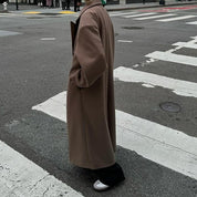 Dames Elegante Trendy Lange Wollen Look Jas met Reverskraag en Double Breasted Knoop Sluiting | Bathea