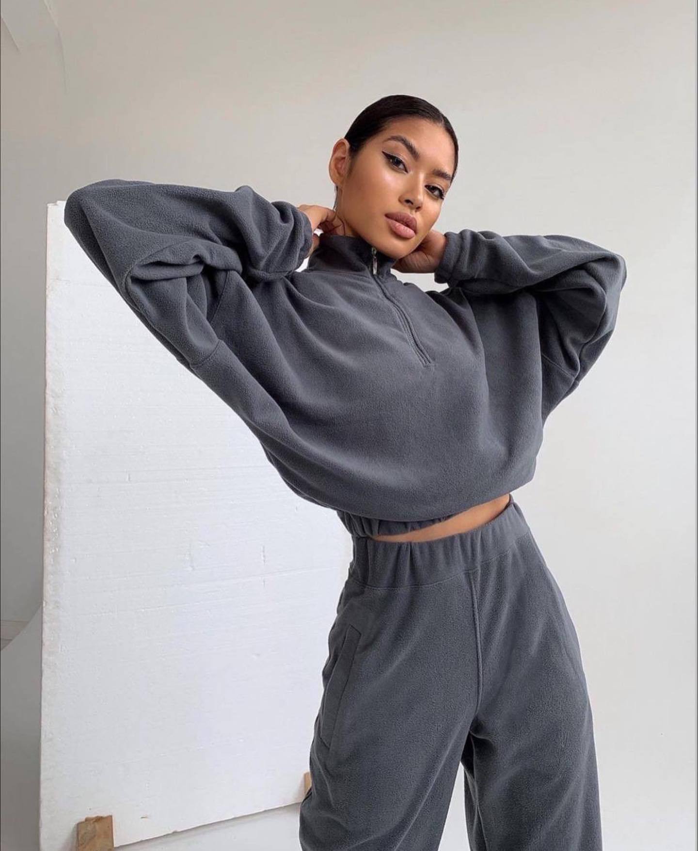Dames Loungewear Joggingpak met Jogger en Sweater met Hoge Kraag en Rits | Doby