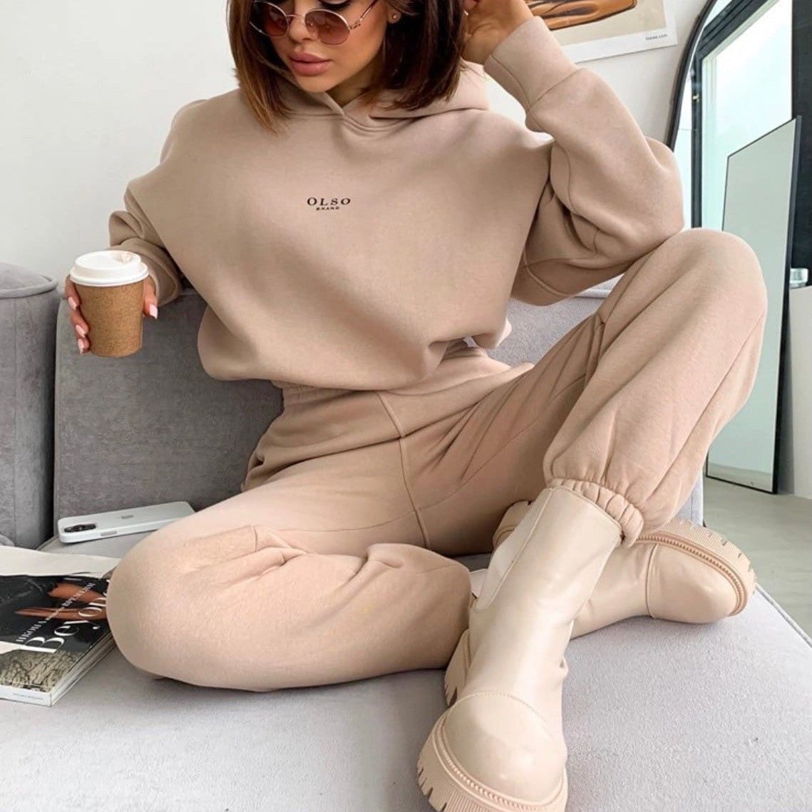 Dames Trendy Comfortabele Tweedelige Loungewear Set met Jogger en Hoodie | Delaria