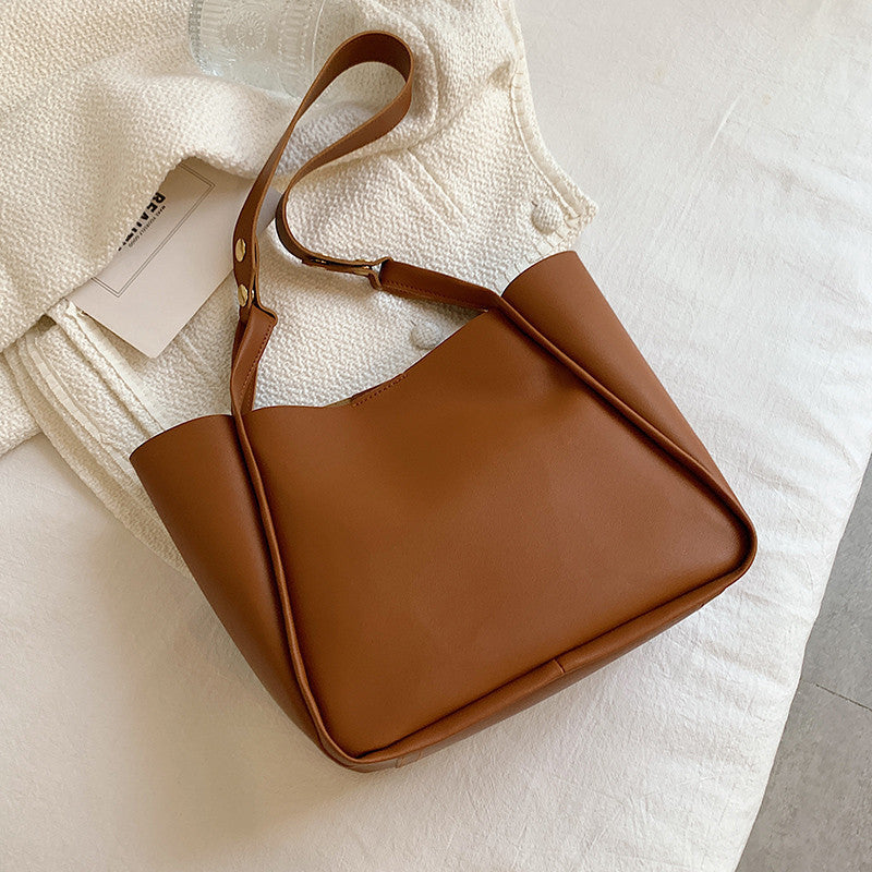 Dames Trendy Grote Leren Schoudertas | Lyra