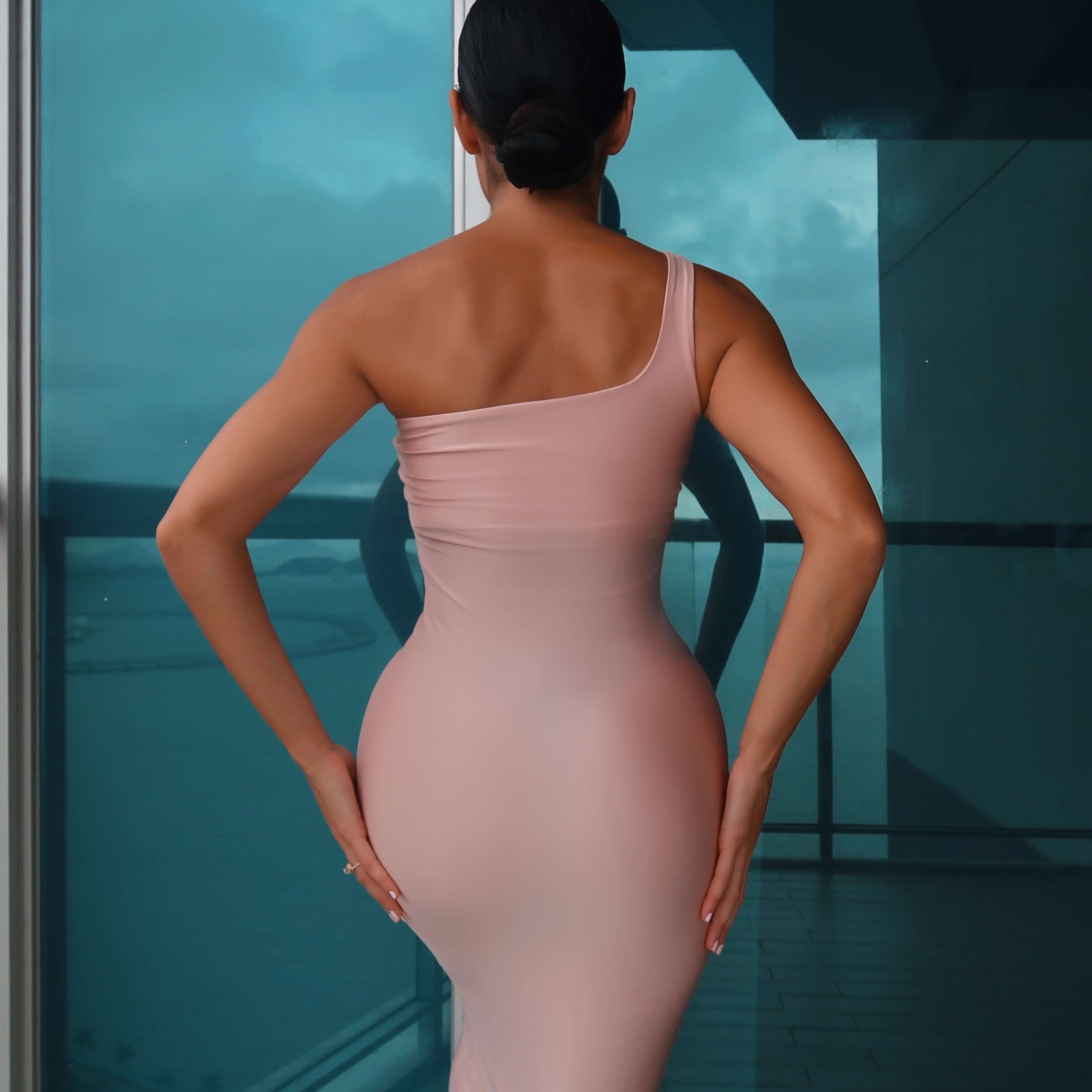 Dames Naadloze Corrigerende String met Middenhoge Taille | Mirza