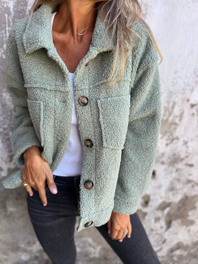 Dames Warme en Stijlvolle Teddy Jas met Knopen | Blake